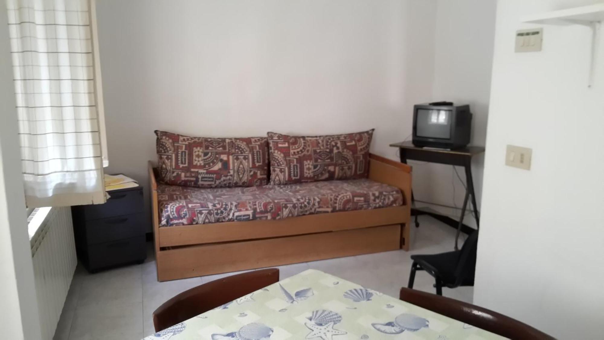 Residence Villa Carmen Fronte Mare A 50 Mt Пьетра-Лигуре Экстерьер фото