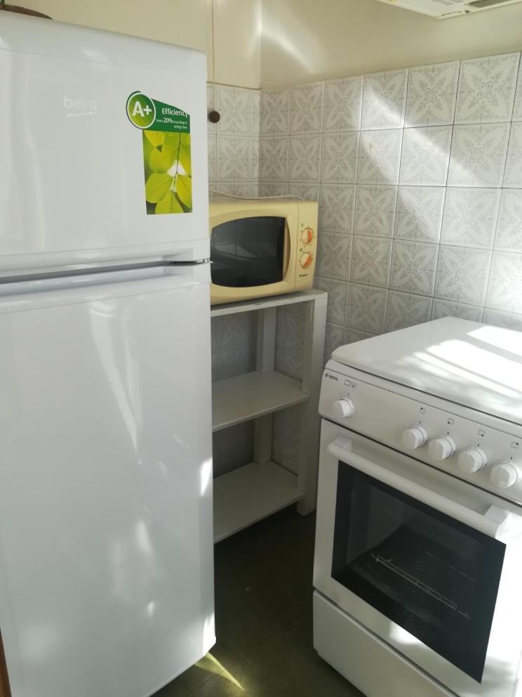 Residence Villa Carmen Fronte Mare A 50 Mt Пьетра-Лигуре Экстерьер фото